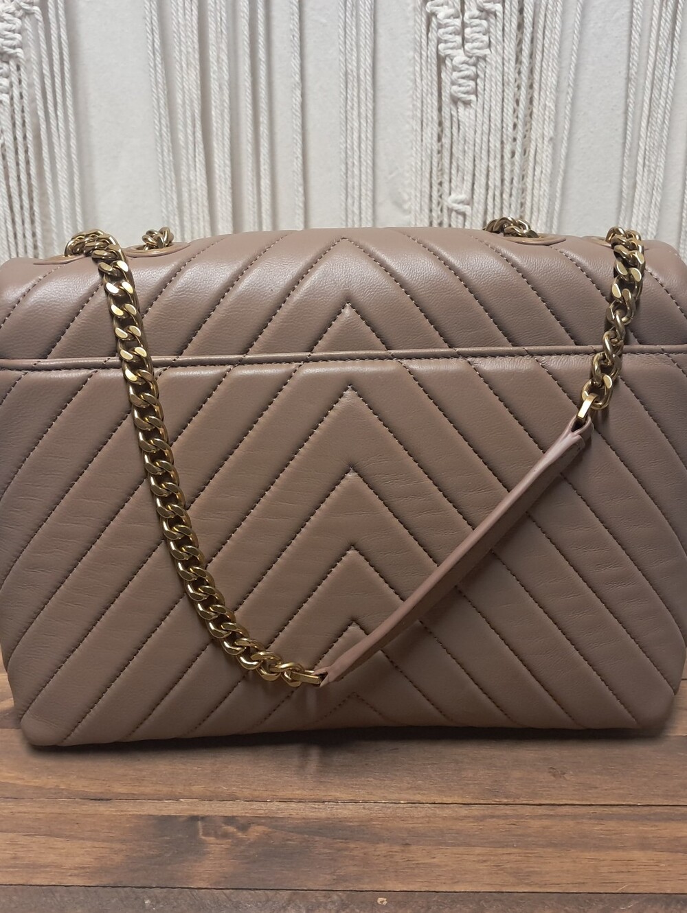 Quince Italian Leather Quilted Convertible Crossbody Bag - Dark Taupe - Picture 2 of 9